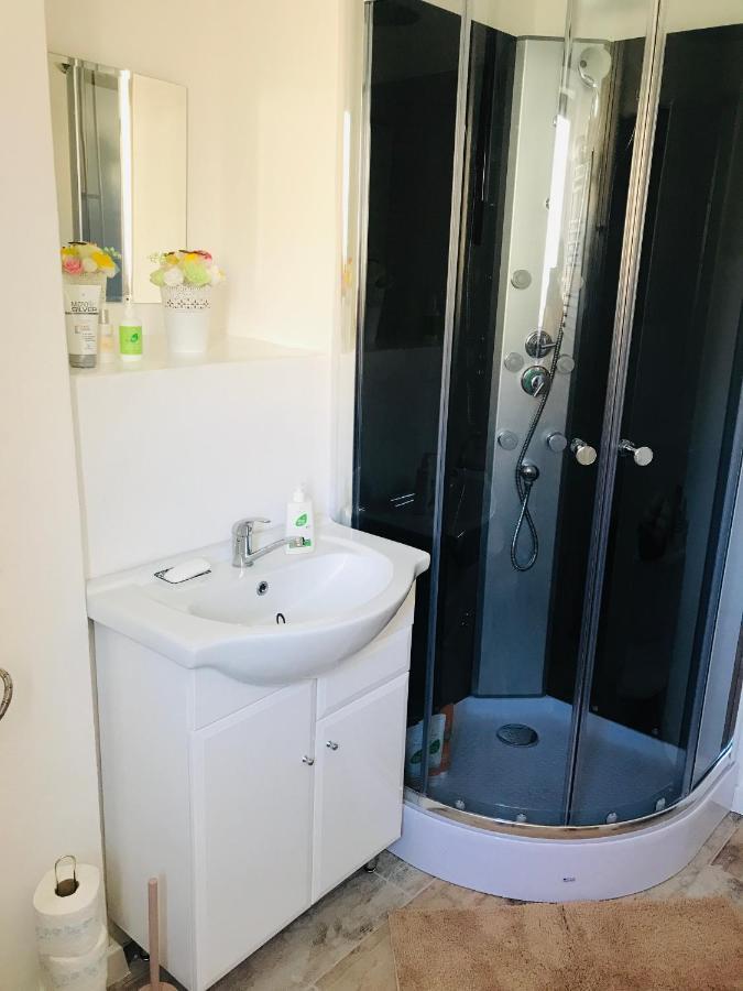 Apartmán Ala Spišská Nová Ves Esterno foto